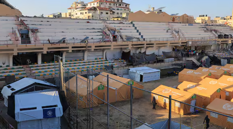 As Gaza suffers complete lockdown, hopes for early end to the war fade